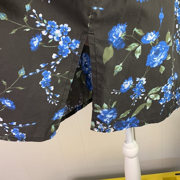 Roaman's Womens Long Sleeved Button Down Blouse / Tunic - Picture 4 of 8